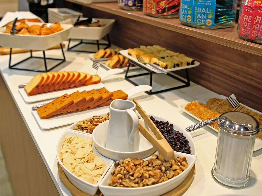 Hotel Ibis Styles Saint Malo Centre Historique Restaurant foto